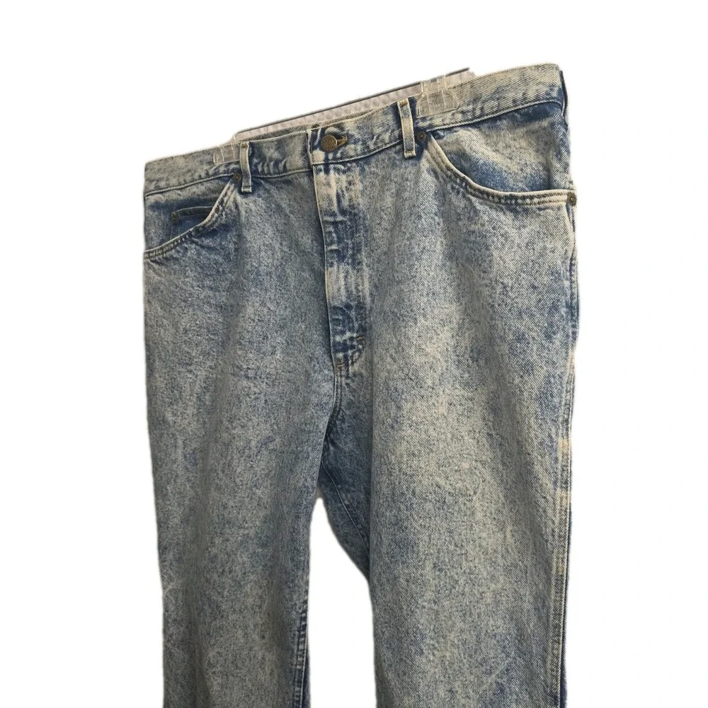 Vintage Lee Jeans Men's Blue Acid Wash Denim Classic Zip Fly USA Made 42x32